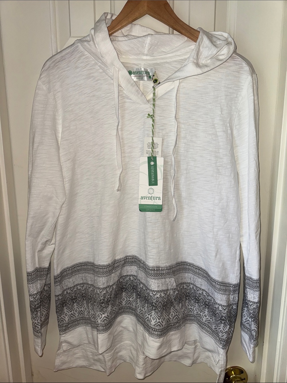 Aventura White Hooded Tunic with Gray Geo Border